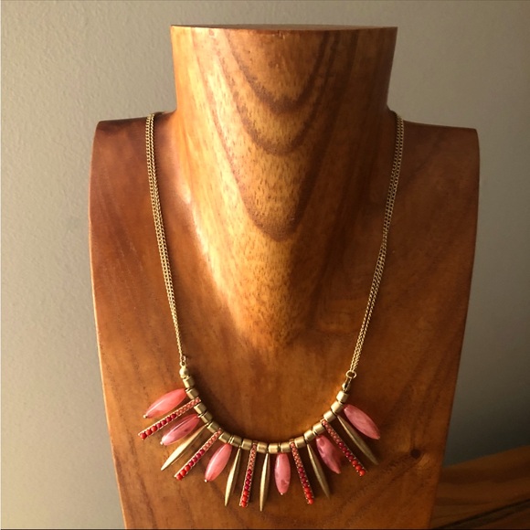 NWT Gold Toned & Beaded Boho Fringe Necklace - Picture 6 of 14